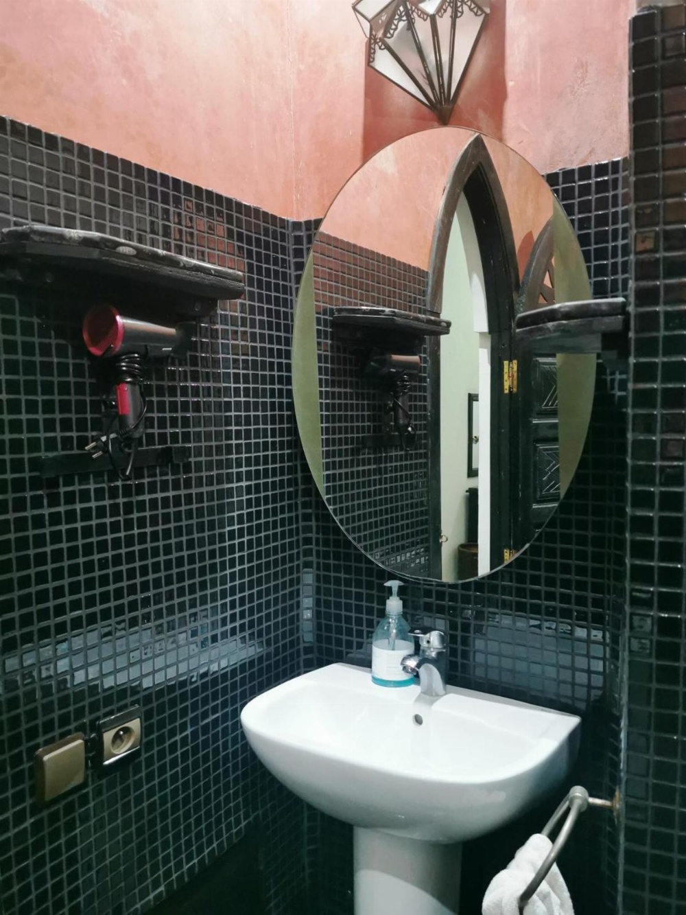 Ryad Laârouss Main image